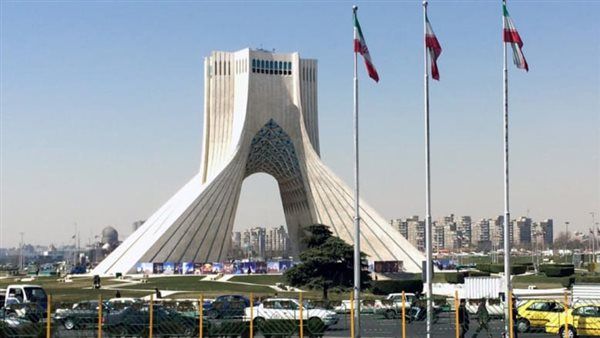 تسنيم: طهران تطالب الدوحة برد واضح بشأن الطيارين المحتجزين