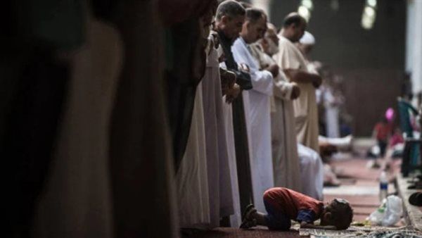 موعد أذان العشاء اليوم الخميس 27 - 8 - 2026 في القاهرة والمحافظات