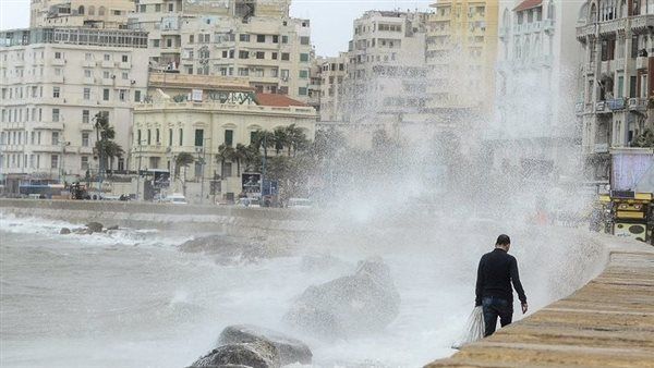 تصل لـ 4.5 متر خلال 72 ساعة، تحذير عاجل من ارتفاع الأمواج بالبحر المتوسط