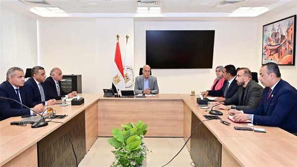 من كوبري متهالك إلى مصرف يحتاج تطهير، كيف تتعامل وزارة الري مع مطالب المواطنين؟