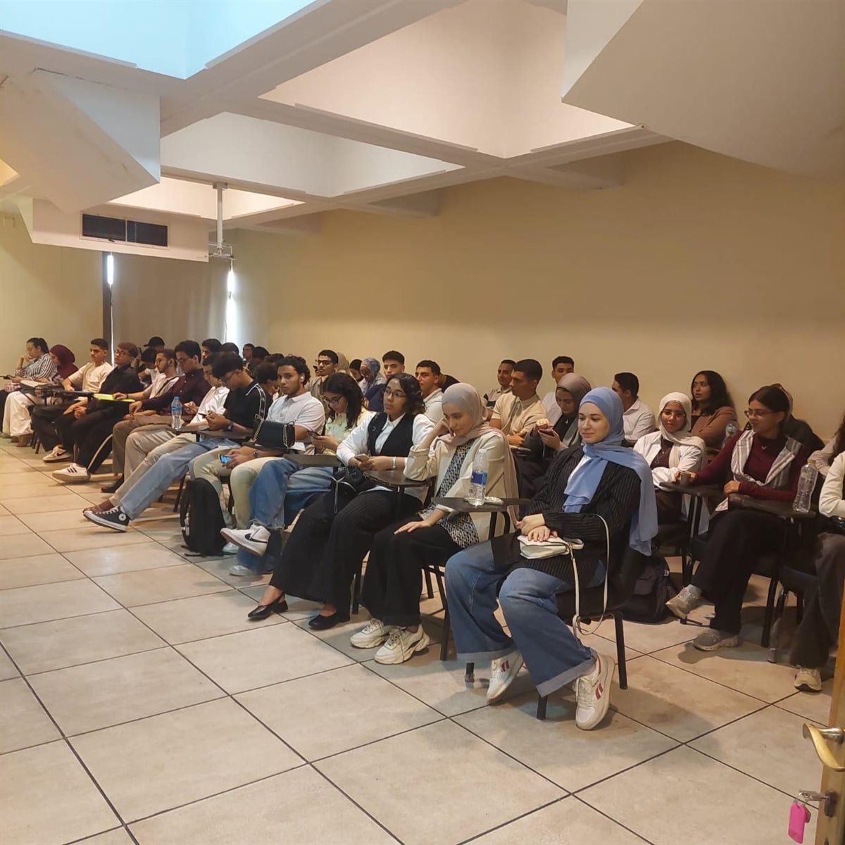 قصر العيني تختتم مقابلات المتقدمين للبرنامج المتكامل
