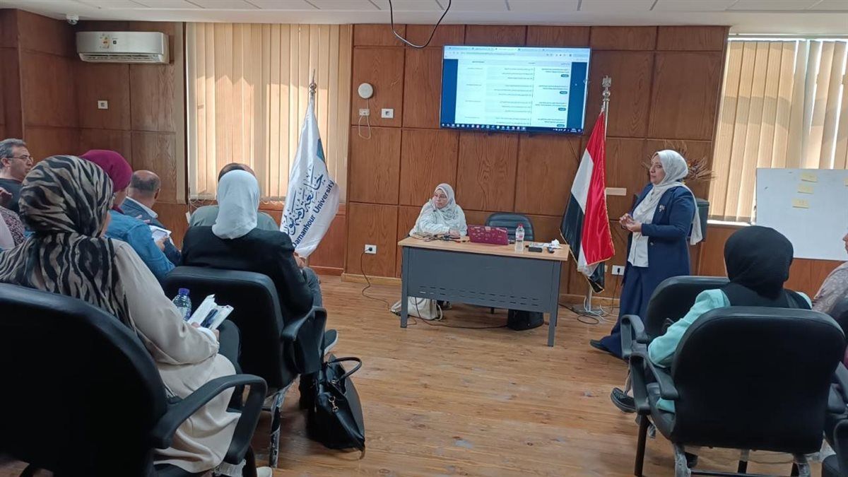 جامعة دمنهور تنظم ورشة عمل بكلية الهندسة لاستيفاء معايير الاعتماد المؤسسي، فيتو
