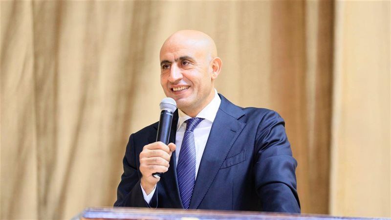 محمد عبد اللطيف وزير