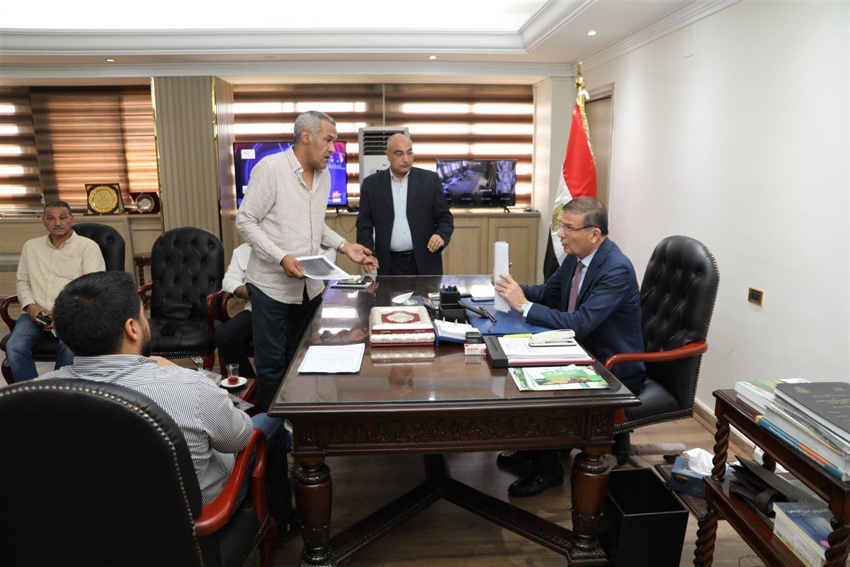وزير الزراعة وعدد من أعضاء مجلس النواب، فيتو