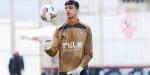 حمادة نصر: عمر عبد العزيز يمثل مستقبل حراسة المرمى بالزمالك والمنتخب