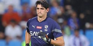 التشخيص المبدئي لإصابة ياسين بونو حارس مرمى الهلال السعودي
