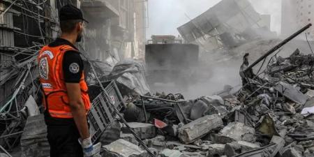 طواقم
      الإنقاذ:
      البحث
      عن
      10
      آلاف
      مفقود
      في
      غزة
      "غير
      مدرجين
      في
      إحصائية
      الشهداء"