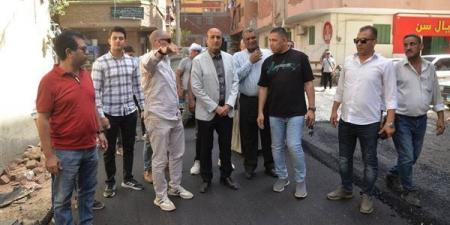 محافظ أسيوط يتفقد أعمال تطوير شوارع منطقة "سيد" ويوجه بتطبيق أعلى معايير الجودة