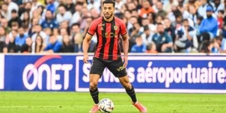 بعد عام و4 أشهر، محمد عبد المنعم يزين تشكيل نيس أمام باريس بالدوري الفرنسي