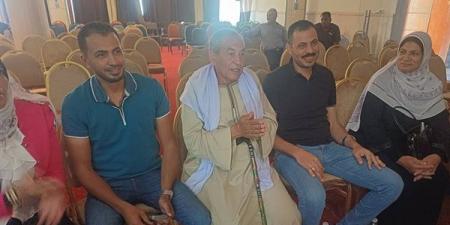 مديرية أمن أسيوط تعلن فوز أب وأم وابنه وزوجته بقرعة الحج وسط دموع الفرحة