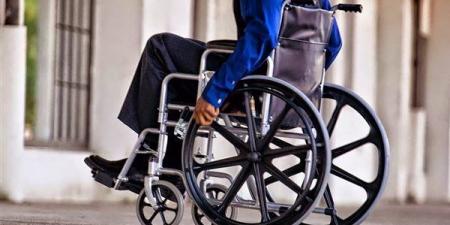لو بترعى شخصا من ذوي الإعاقة، تعرف على حقك في تخفيض ساعات العمل والإجازات