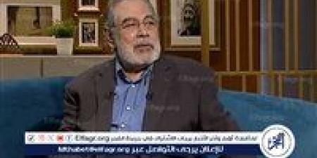بعد انتشار شائعة وفاة نجله.. صبري عبد المنعم: «انزعجت جدًا وهتحرك قانونيًا»