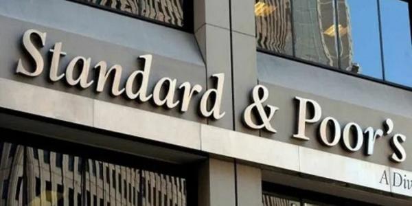 ستاندرد
آند
بورز
تعدل
نظرتها
المستقبلية
لمصر
إلى
"مستقرة"