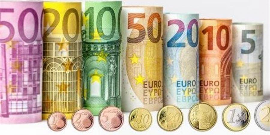 سعر
      اليورو
      مقابل
      الجنيه
      المصري
      صباح
      اليوم
      الجمعة
      9-2-2024