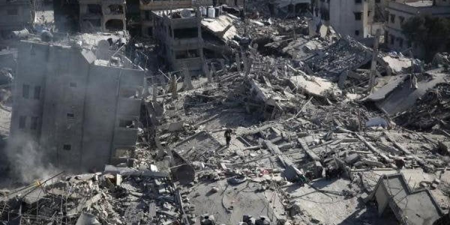 العدوان
      على
      غزة،
      قصف
      إسرائيلي
      يستهدف
      برجا
      سكنيا
      في
      النصيرات