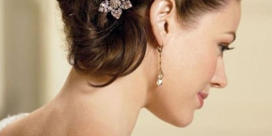 عروس
      2024..
      تسريحات
      زفاف
      ساحرة
      لشعر
      متوسط
      الطول