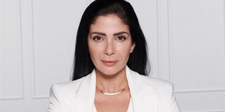 أعمال فنية جمعت منى زكي والمخرج هاني خليفة قبل مسلسل "طالع نازل"
