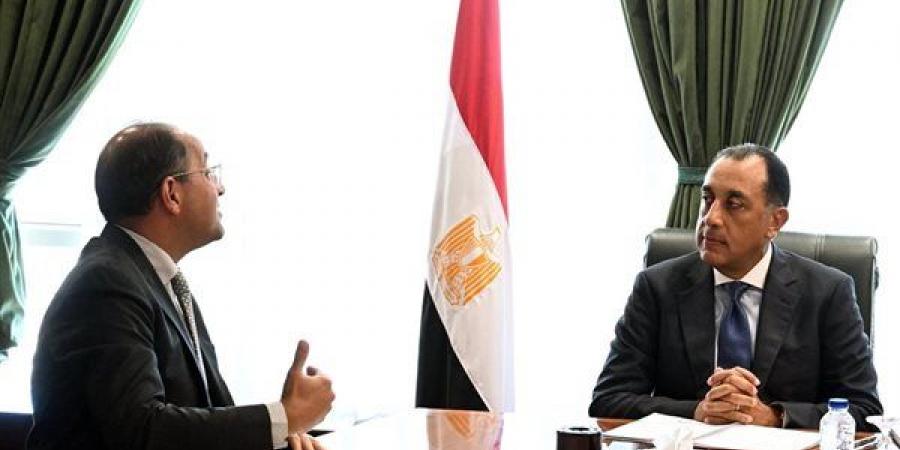 التصرفات العقارية من الموبايل، المالية تكشف تفاصيل الخدمة الإلكترونية الجديدة
