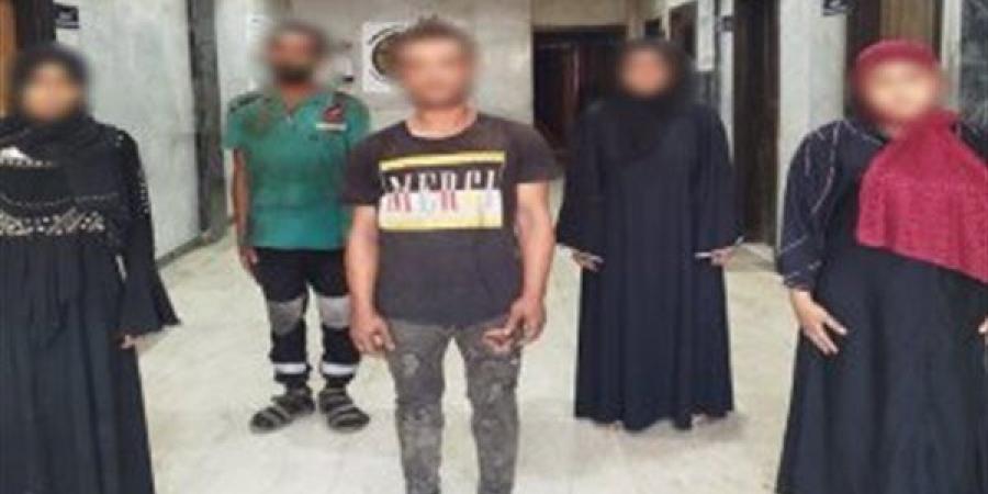 أطفال في الشوارع.. استغلال 14 حدثا في التسول وبيع السلع بالجيزة