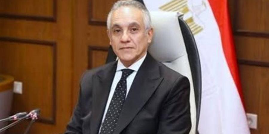 استعدادا لتطبيق قانون الإجراءات الجنائية الجديد، وزير العدل ونقيب المحامين يتفقدان مشروعات التحول الرقمي بمحكمة القاهرة الجديدة