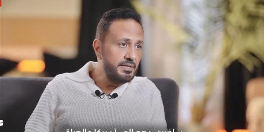 خالد سرحان يكشف عن كواليس أول لقاء بينه وبين الزعيم عادل إمام وعلاقته بمروان حامد (فيديو)