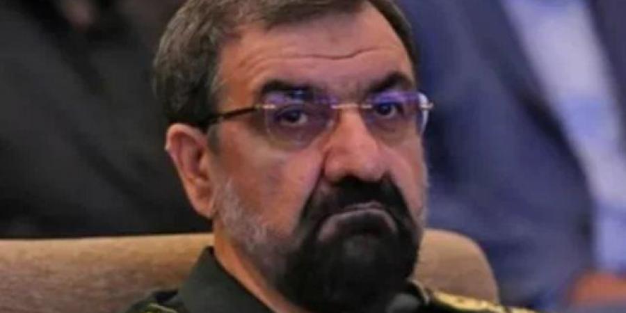 رضائي: سنعلن عن منطقة محظورة خارج مضيق هرمز