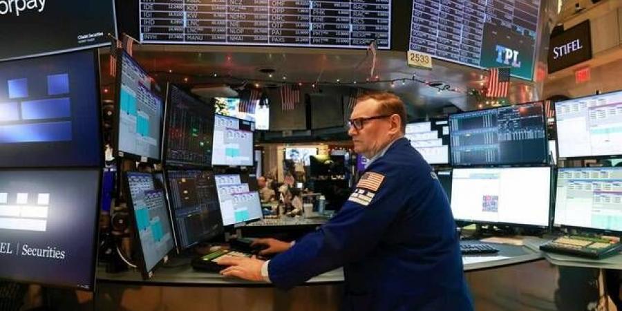 الأسهم الأمريكية ترتفع مع تراجع أسعار النفط وصعود عوائد السندات