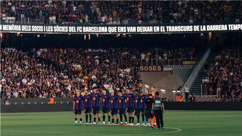 صافرة إيطالية.. حكم مباراة برشلونة وجلطة سراي في دوري أبطال أوروبا