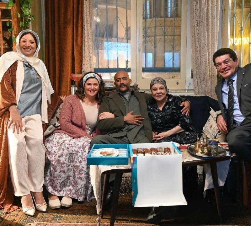 محمد رمضان وأبطال مسلسل «عشماوي» في كواليس تصوير جديدة