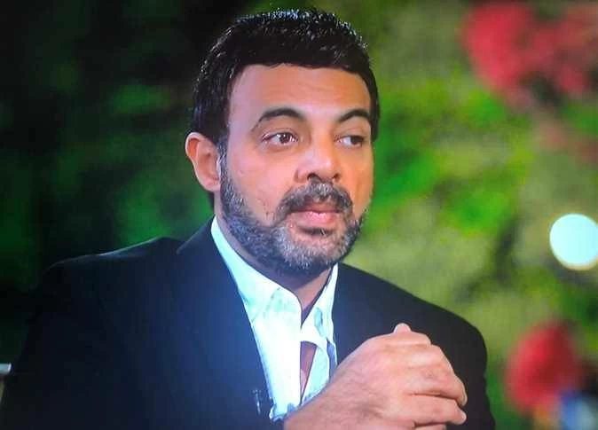 عمرو محمود ياسين ينتقد الشماتة في وفاة قس الإكوادور: مرض القلوب ليس له علاج