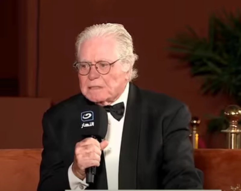 «فؤادة هتفتح الهويس».. أول تعليق من حسين فهمي عن رسالة بوستر مهرجان الجونة السينمائي