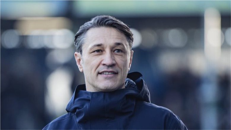 بوروسيا دورتموند يجدد عقد نيكو كوفاتش حتى 2029