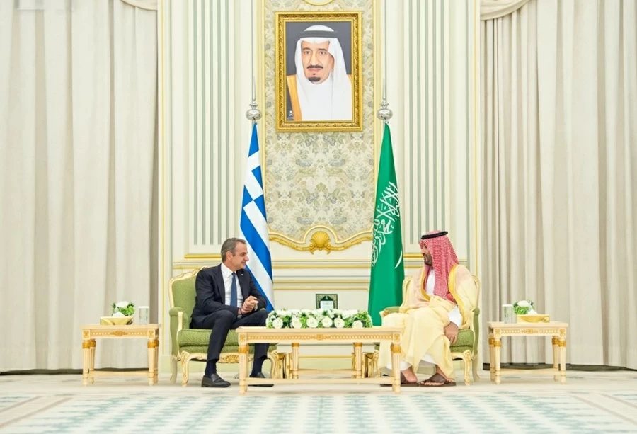 السعودية واليونان: تقدم مشروع الكيبل البحري للربط الرقمي بين الشرق والغرب