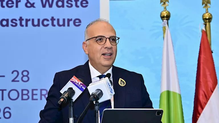 وزيرا الري والإسكان يستعرضان تقنيات كشف التسربات وتوطين صناعة كيماويات المياه