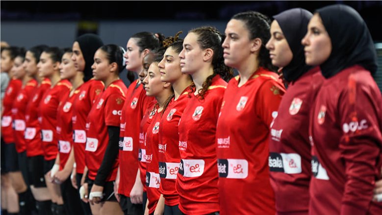سيدات يد الأهلي في مواجهة أول أغسطس الأنجولي بنهائي بطولة أفريقيا