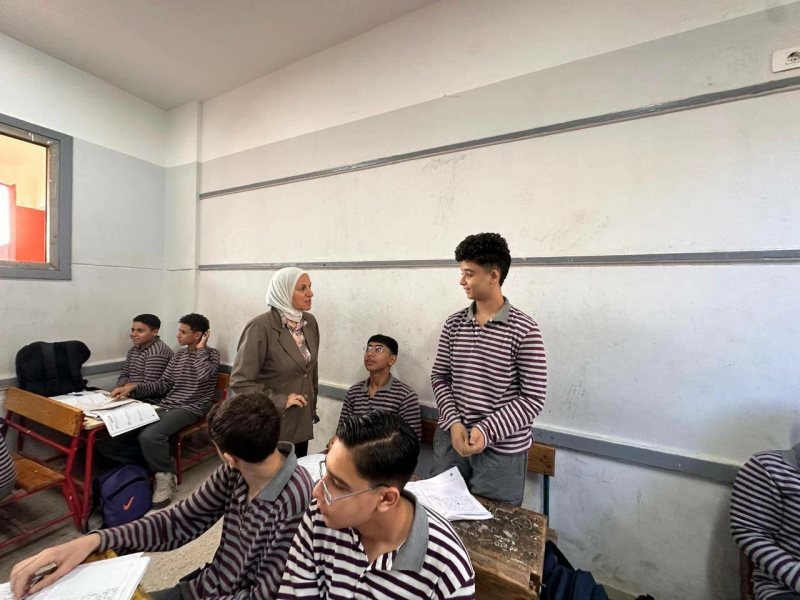 تعليم القاهرة تتابع امتحانات أكتوبر وتعلن نتائج بطولة كرة القدم للتربية الفكرية