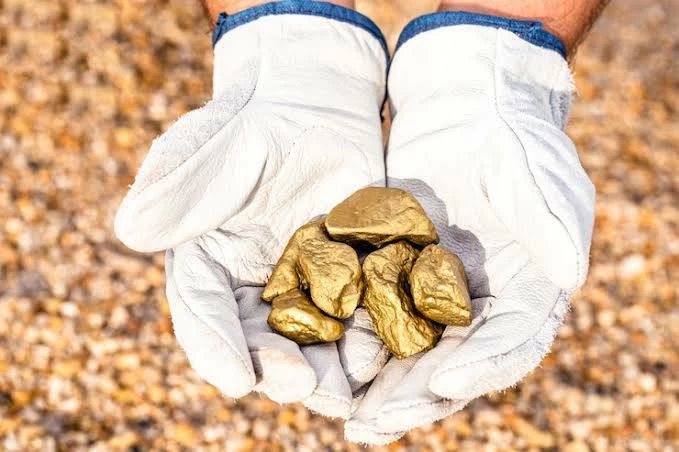 لما تشتري ذهب وفيه سوستة حديد؟ اعرف الفرق اللي يضيع عليك آلاف الجنيهات