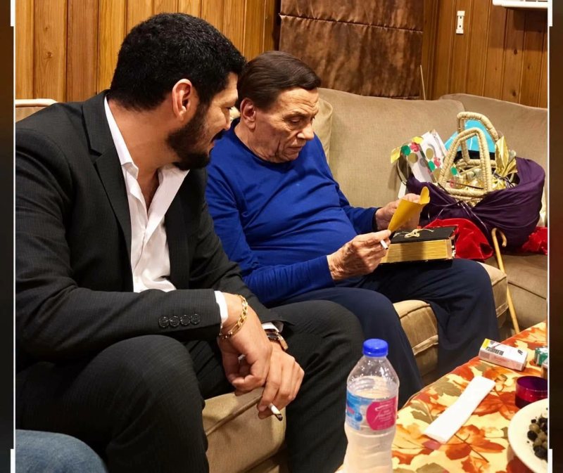 «بحبك يا زعيم».. باسم سمرة يستعيد ذكرياته مع عادل إمام