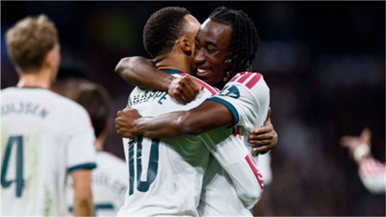صفقتان كانتا ستقلبان الكلاسيكو.. كيف خطف ريال مدريد وبرشلونة نجمي الغريم؟