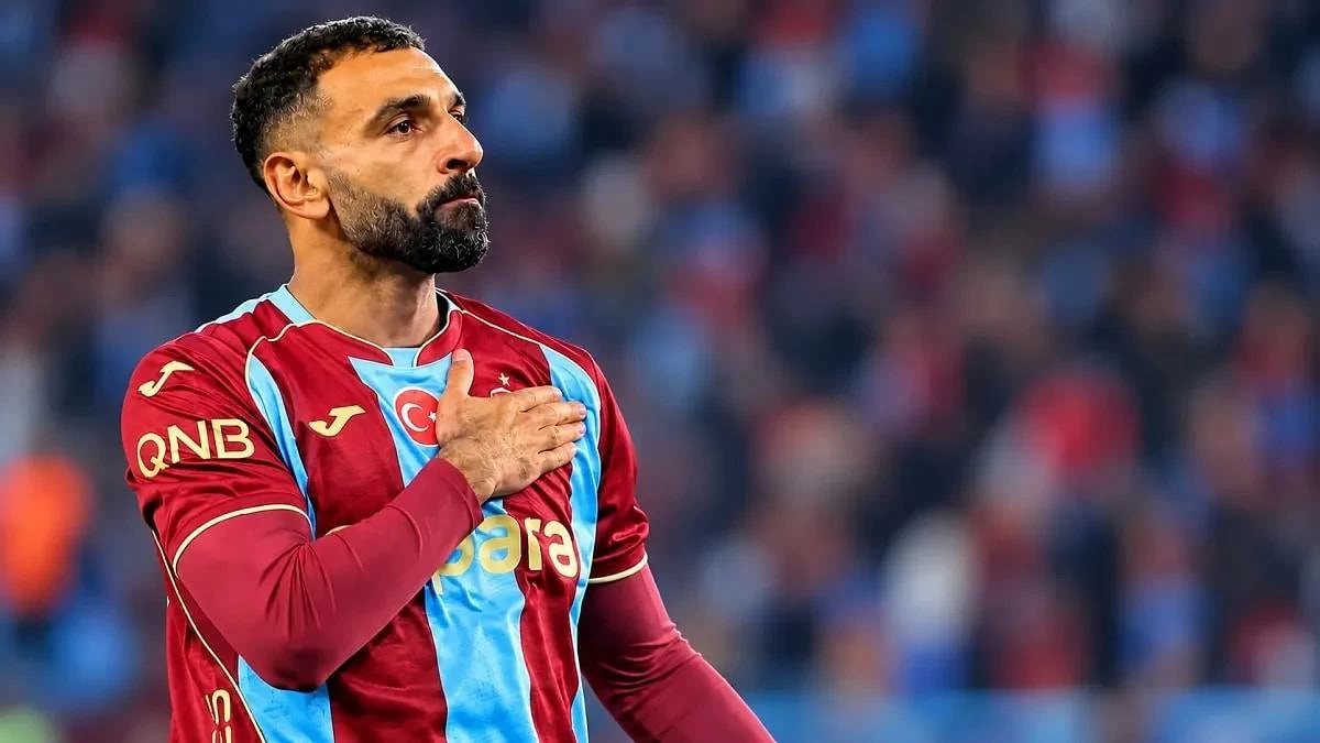 موعد مباراة طرابزون سبور ضد بشكتاش والقنوات الناقلة لها في الدوري التركي.. وموقف محمد صلاح