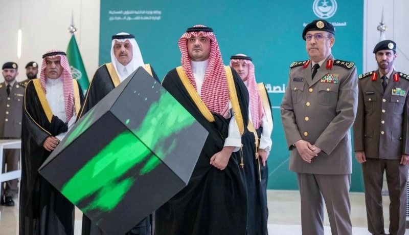 وزير الداخلية يدشّن مبنى القبول المركزي الموحّد ومنصته الإلكترونية