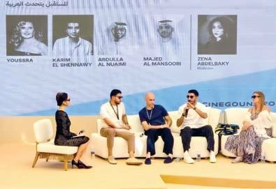 يسرا: الذكاء الاصطناعى لا يجب أن يكون بديلًا عن الإبداع الإنسانى