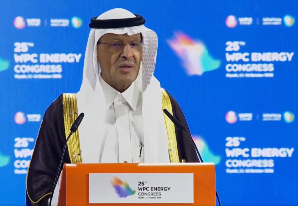عبدالعزيز بن سلمان: كلمة «الخوف» لا وجود لها في القاموس السعودي.. والرياض عاصمة أمن الطاقة