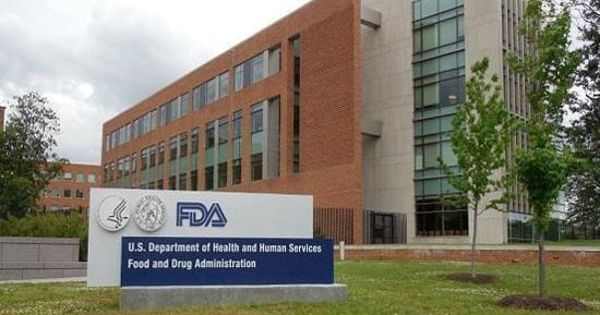 FDA توافق على أول صمام قلب يمكن توسيعه مع نمو الأطفال