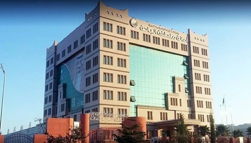 24 ساعة من المتابعة.. 15 ألف بلاغ و99% نسبة إنجاز بالباحة