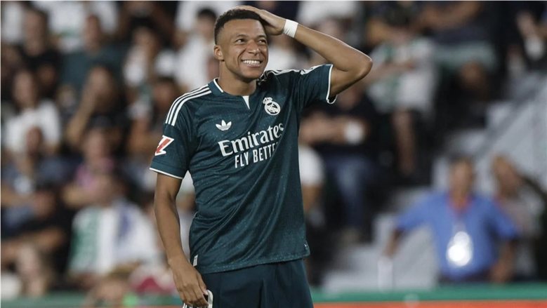 مبابي غاضب من ريال مدريد بسبب الكرة الذهبية.. وعلاقته بفينيسيوس صداع جديد لمورينيو