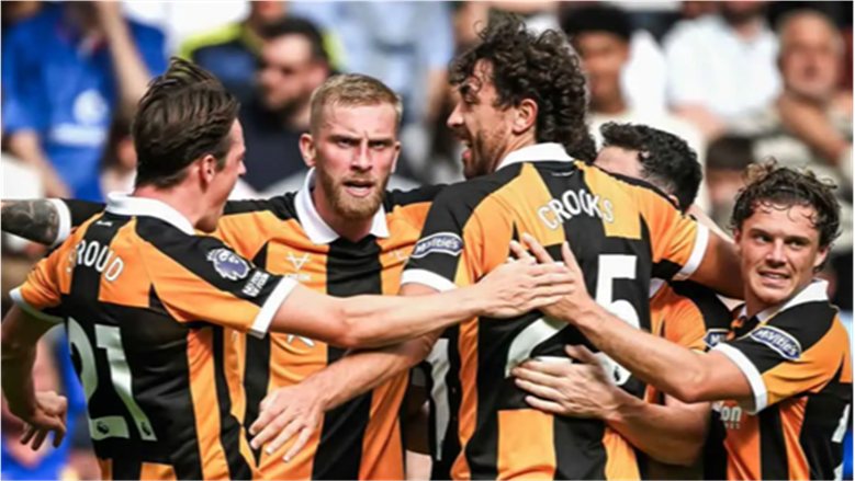 هال سيتي يواصل نزيف النقاط ويتعادل مع برينتفورد في الدوري الإنجليزي