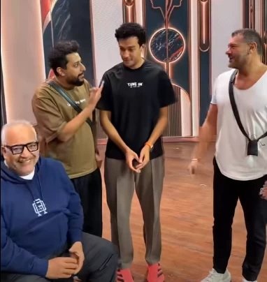بعد الإقبال الجماهيري.. مد عرض مسرحية «أنا مش عارفني» لعمرو يوسف وأسماء جلال حتى 1 نوفمبر