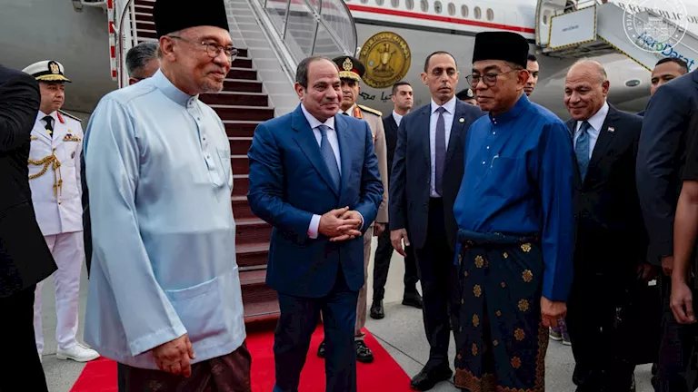 السيسي: زيارتي لماليزيا محطة مهمة في العلاقات الثنائية بين البلدين