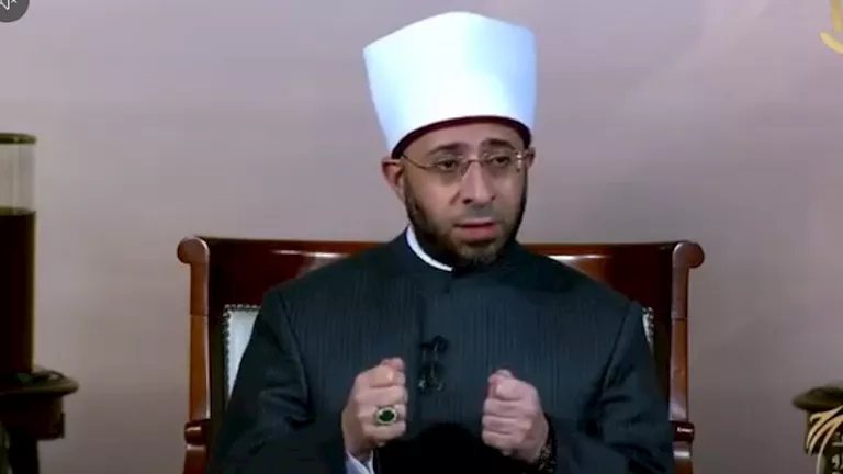 وزير الأوقاف ومفتي الجمهورية يزوران أطفال مستشفى "57357" بالإسماعيلية